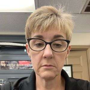 Meet your Posher, Ann